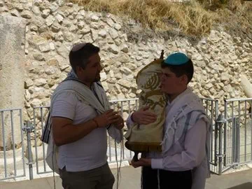 Организация Бар Мицвы в Израиле у Стены Плача